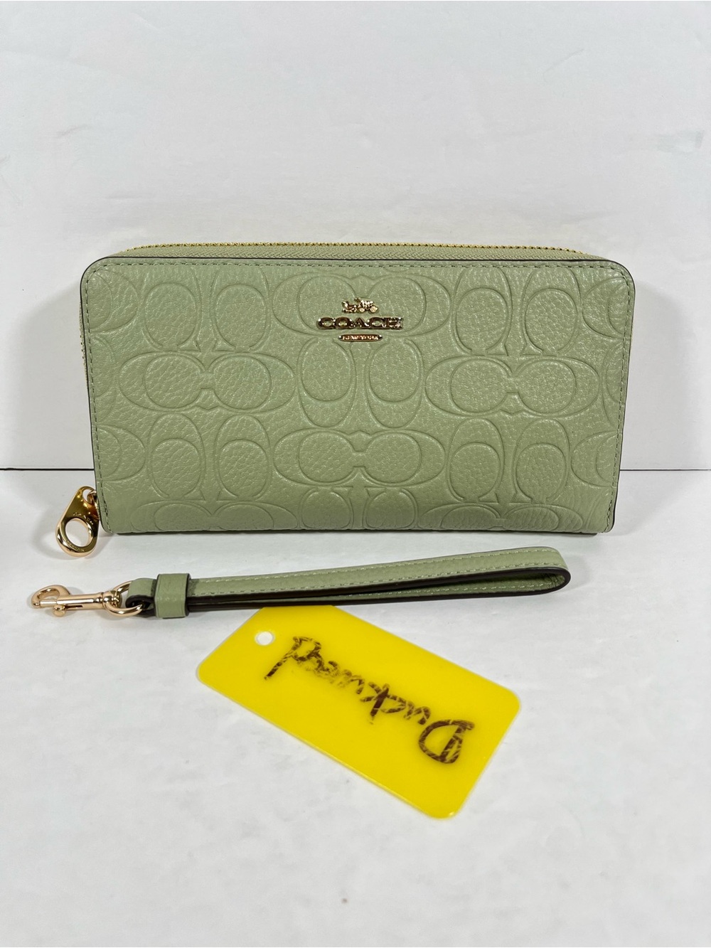 Coach Long Zip Around Wallet In Signature Leather NWT